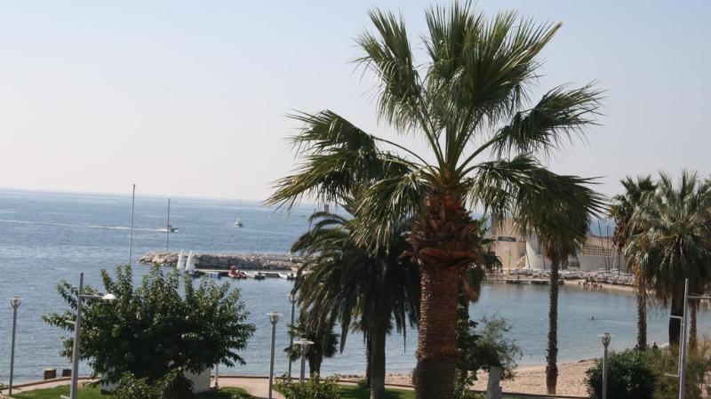 Hotel De La Baie Bandol Exterior foto